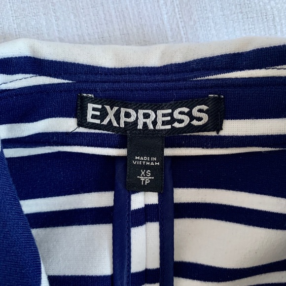 Express fitted blazer XS white and navy strips. Single button. NWOT - Picture 4 of 8